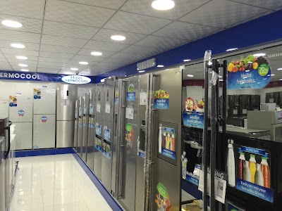 Photos of Samsung Showroom