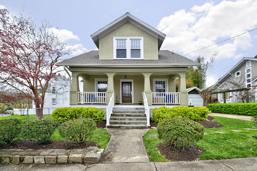The Denny & Leyla Team at RLAH Real Estate - United States