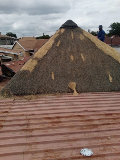 Photos of GLan Thatchers (Pty) Ltd