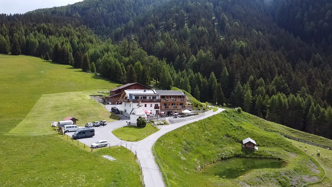 Hotel Regnum Zegg & Gasthof Parditsch