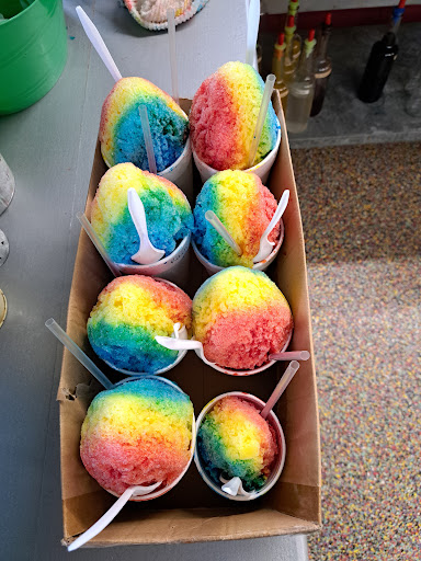 Honey's Snoballs Shack