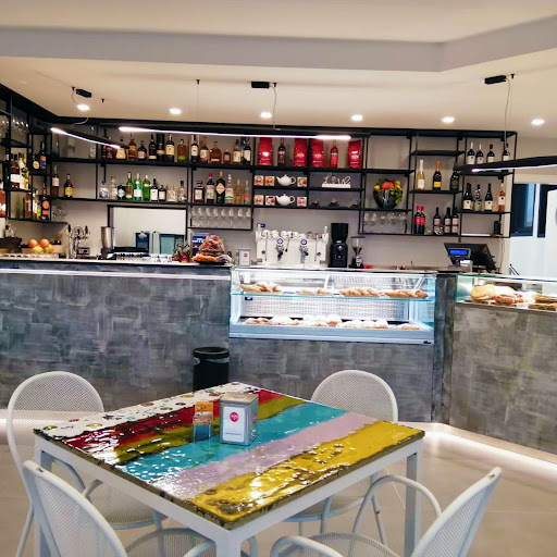 Bandeja - food & drink