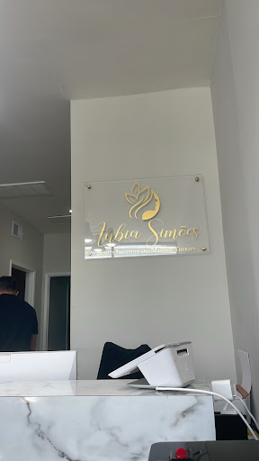 Lubia Simoes Beauty institute and massage therapy - Thumbnail
