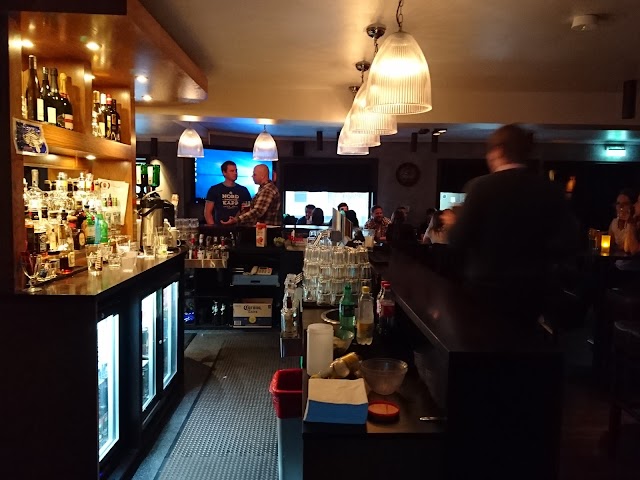The emergency Pub