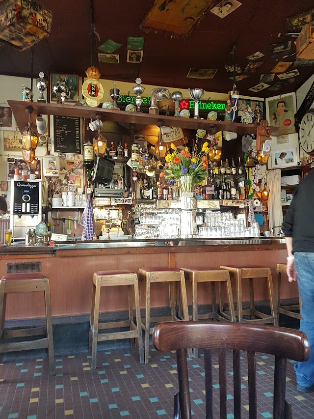Café Heuvel