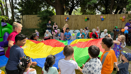 Aveland Court Care Home - Your Trusted residential home