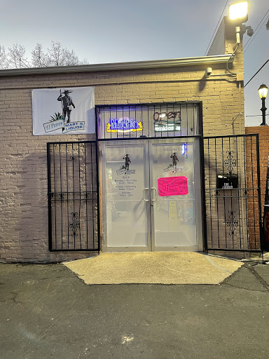 EL PATRON MART & LIQUORS Gallery - United States