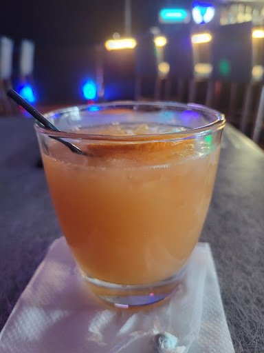 Celebrity Suites Lounge - Thumbnail