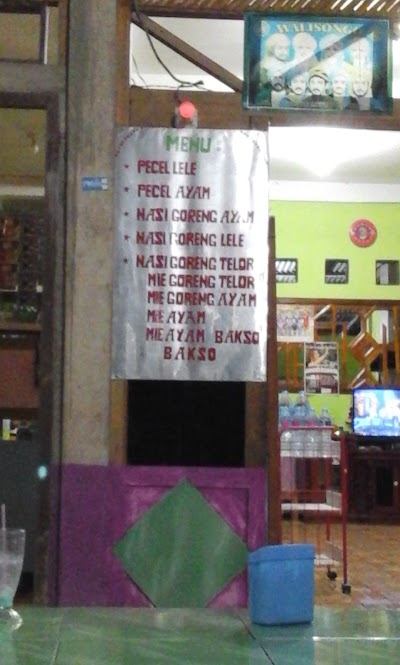 Photos of Pondok Lesehan Giri Indah
