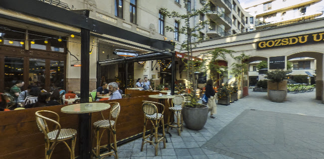 Cafe Vian Gozsdu udvar - Budapest