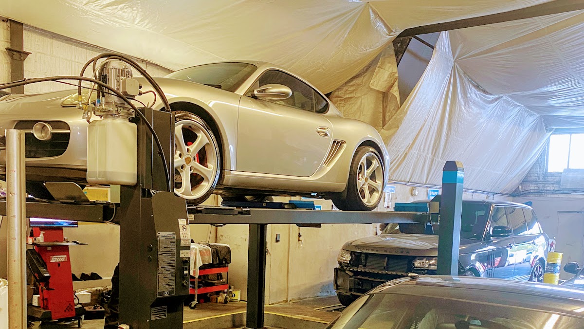 German Motor Mechanics BMW Audi Mercedes Jaguar Landrover Porsche Specialist London