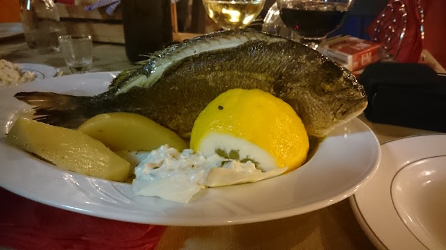spyros-taverna