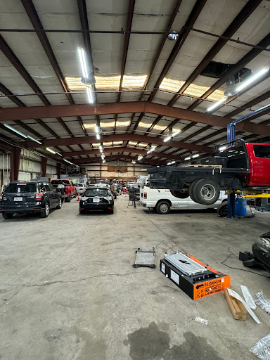 Lilly Automotive