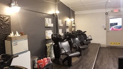 Ecco Salon