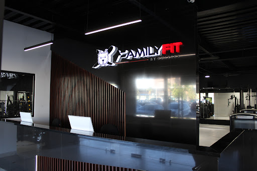Family Fit By Bullies Gym - Thumbnail