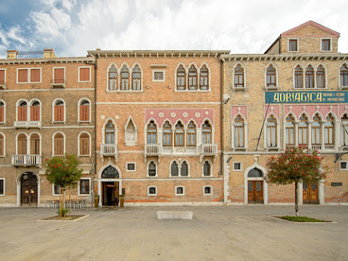 Palazzo Veneziano - Venice Collection by null