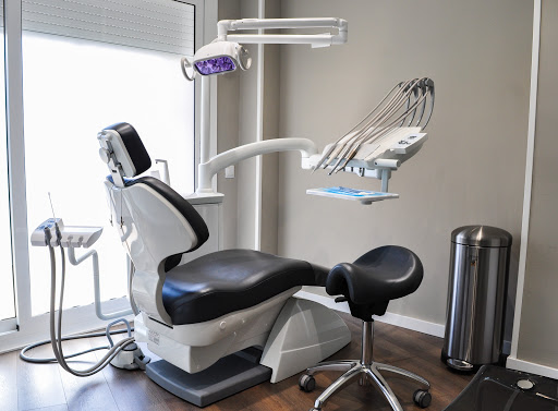 Clínica Dental Sánchez Paoli Gallery - Spain