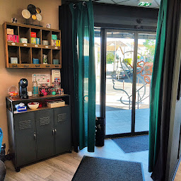 Photo n°4 de Fanny's coiffure à Metz (Salon de coiffure)