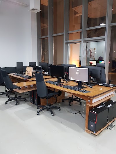 Photos of TechShop Abu Dhabi
