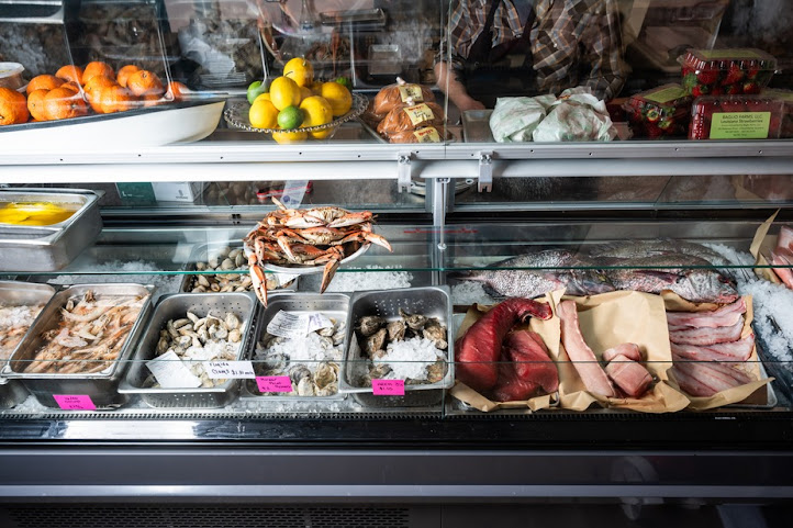 Porgy’s Seafood Market by null