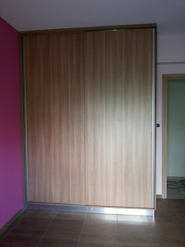 " ο Μαστροθανασης" - Ξυλουργός