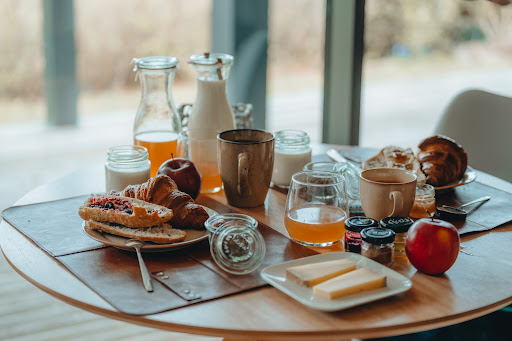 Photo de Écrin d'Auvergne insolite : Cabane - Lodge avec Spa Privatif Auvergne à Champs-sur-Tarentaine (15270)