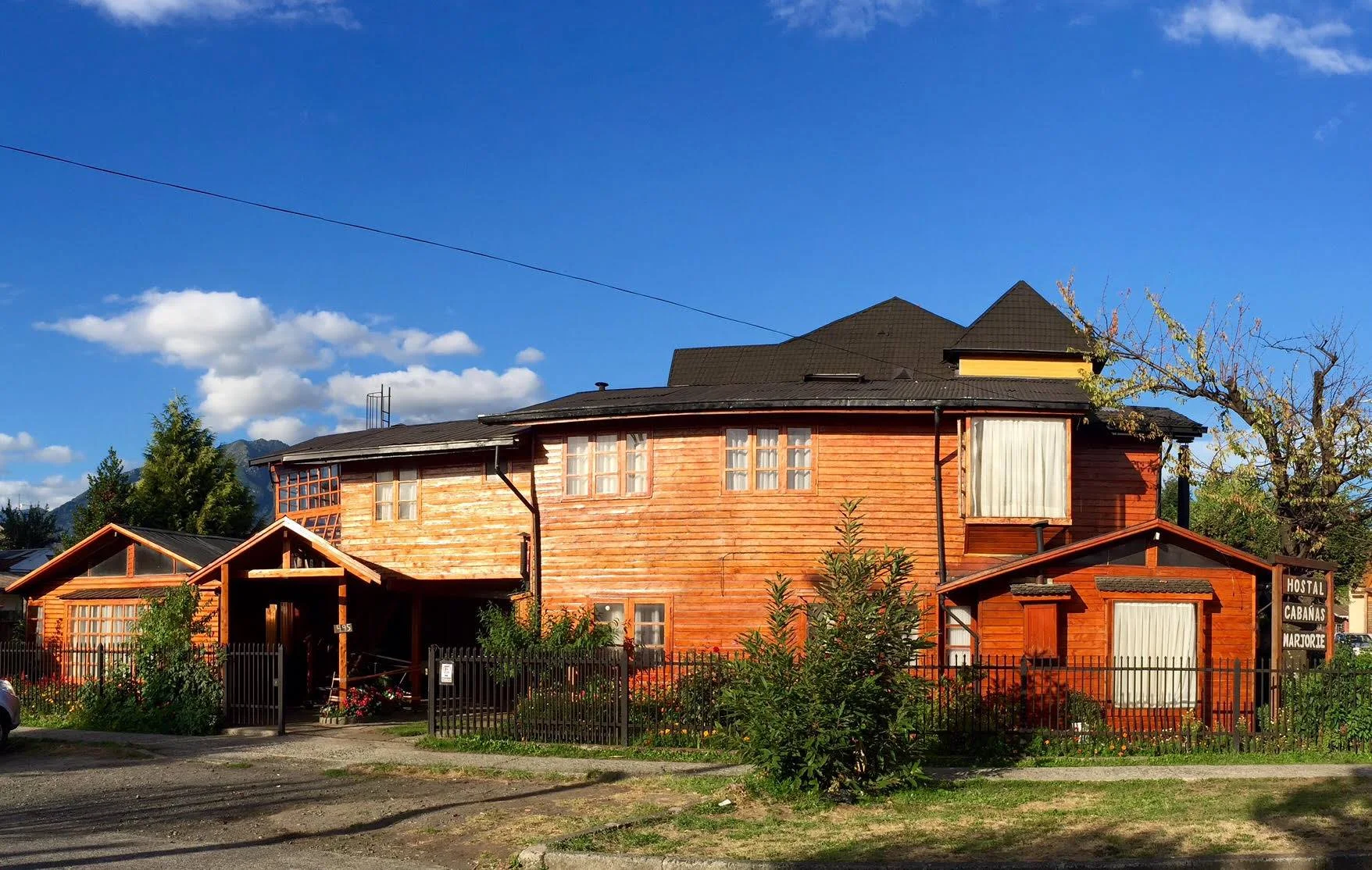 Hostal Y Cabañas Marjorie