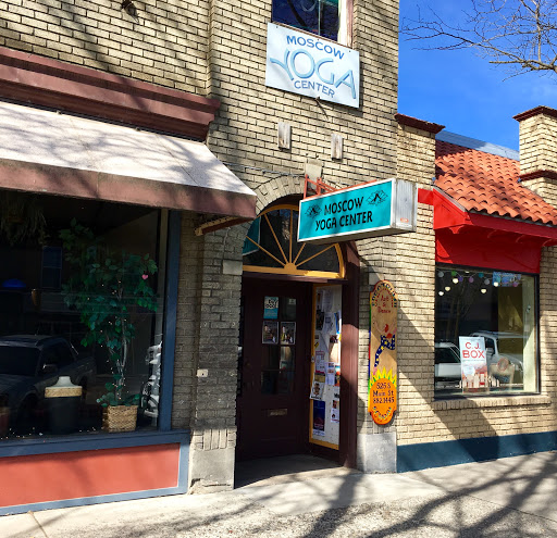 Moscow Yoga Center - United States
