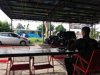 Photos of Alfamart Krian Poin Center