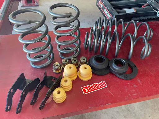 Downshift Garage - Visual