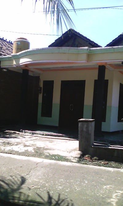 Photos of Toko Akhsan