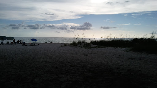 Gulf Dr S/Coquina Beach - Thumbnail