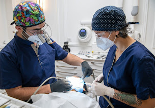 Photo n°5 de Docteur Alexandre Sarfati à Paris (Dentiste)