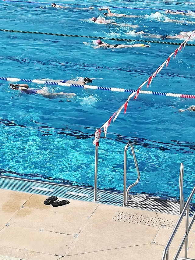 Piscine du Rhône