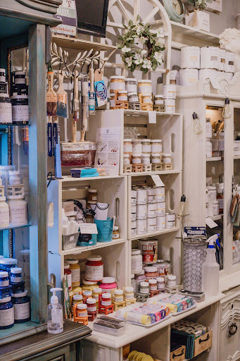 Eclectic Upcycled furniture and decor - Thumbnail