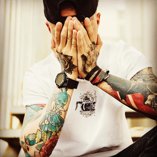 HANS-SOLOS CLOTHING - Thumbnail