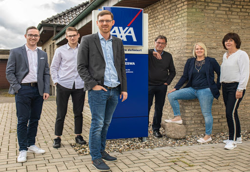 AXA Steffen Podeswa