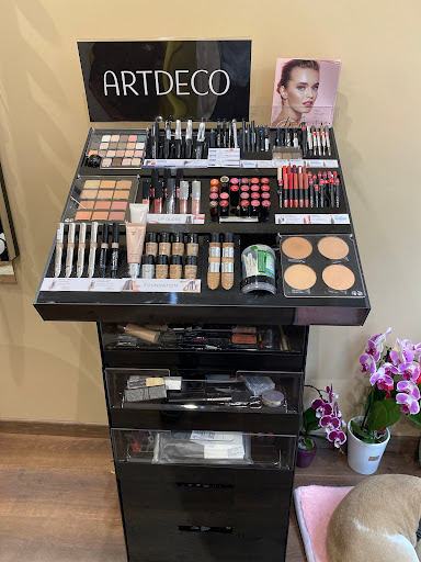 Alessandra Dispensa Make-up Artist - Thumbnail