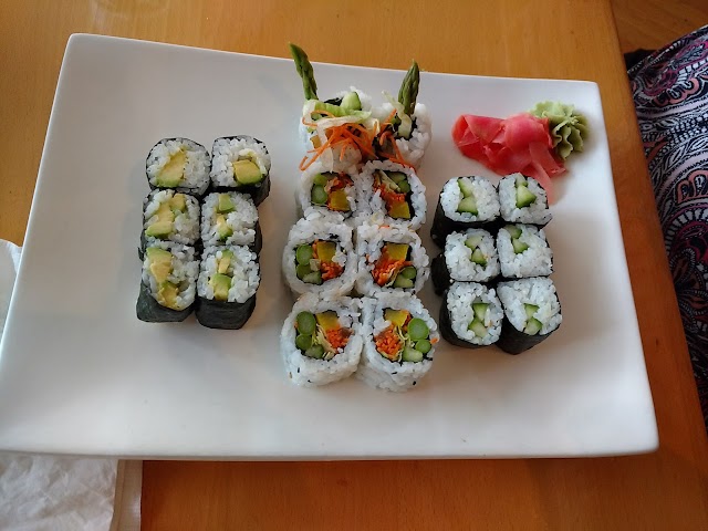 Cilantro Thai & Sushi Restaurant