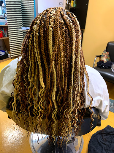 The LifeStyle Hair Studio,LLC - Thumbnail