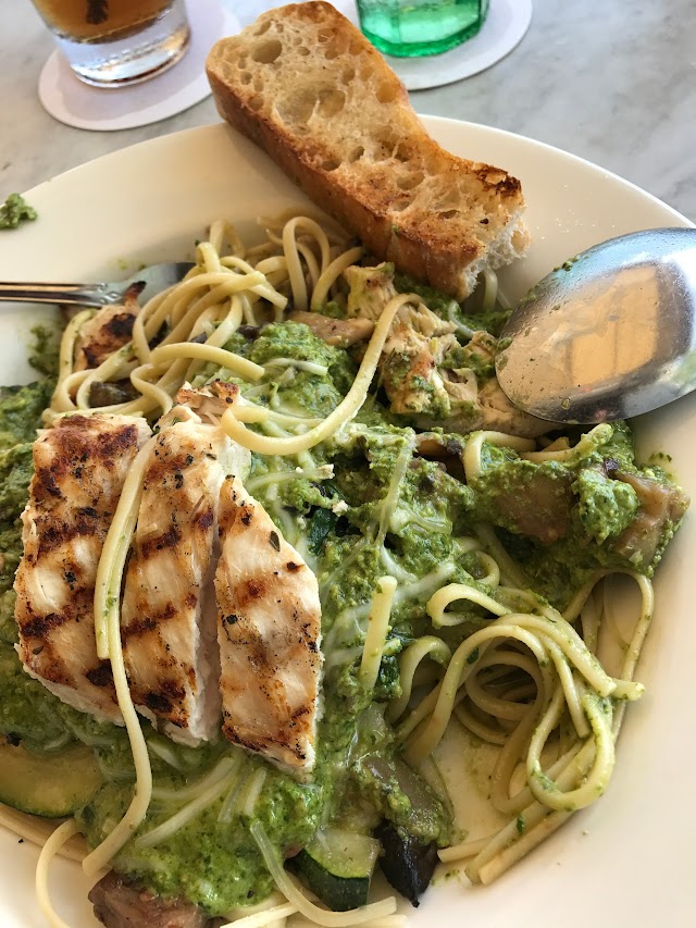 SALUTE! on the beach