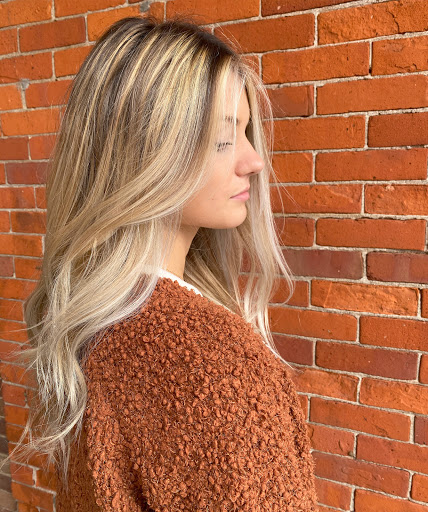 White Pine Salon - Visual