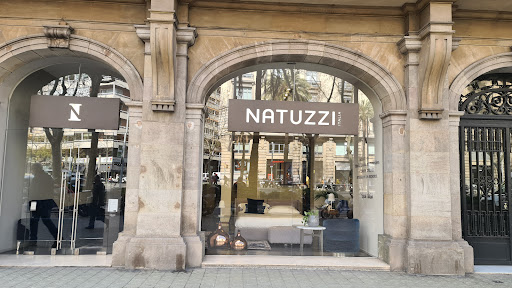 Natuzzi Store - Visual