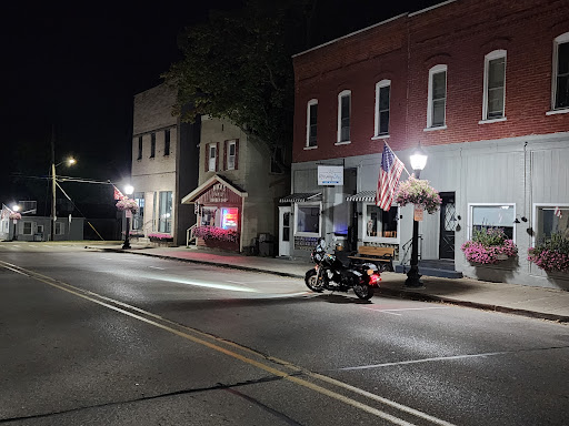 Rick's Family Barber Shop Gallery - United States