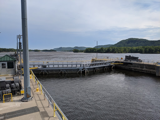 US Lock and Dam No. 6 - Thumbnail