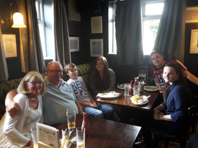 The Rope & Anchor - Pub