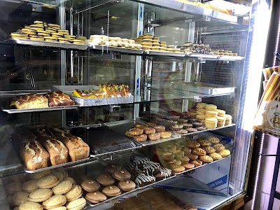 Photos of Zarrin Talaie Bakery