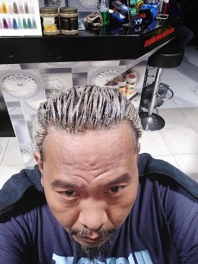 Denny Umbara Salon, Author: Chandra Sau