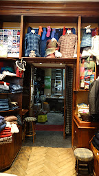 Photo n°9 de Le Comptoir Irlandais Nantes à Nantes (Magasin de vêtements pour femmes)