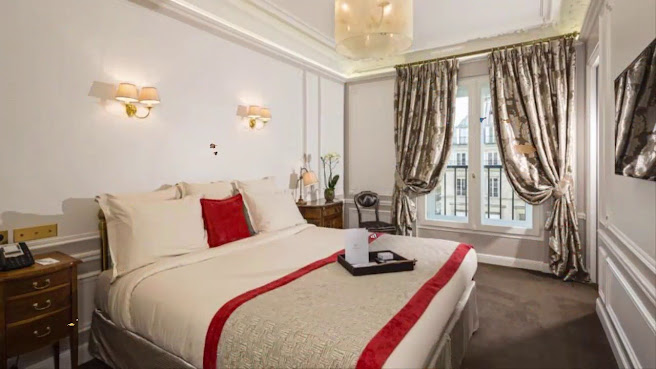 Hotel Regina Louvre by null